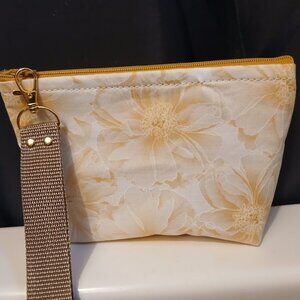 New Clutch Wristlet Bag Floral Roses Gold Tan White Pouch cosmetics case